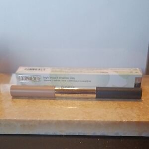 Clinique High Impact Shadow Play